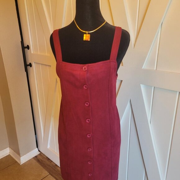 Burgundy Button-Front Dress - Picture 5 of 14
